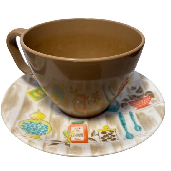 Rainboware Melmac Brown Teacup & Kitchen Scene Saucers MCM 1950's Set of 5 Vtg - Picture 1 of 16